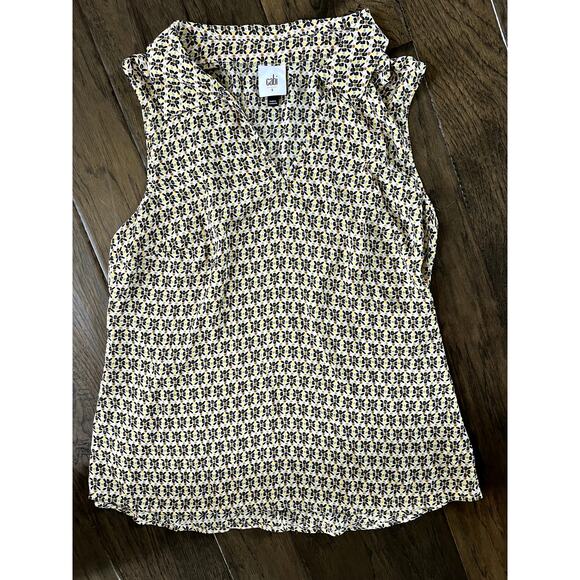 CAbi Tops - Cabi‎ Sleeveless Bitmap Geometric Print Top